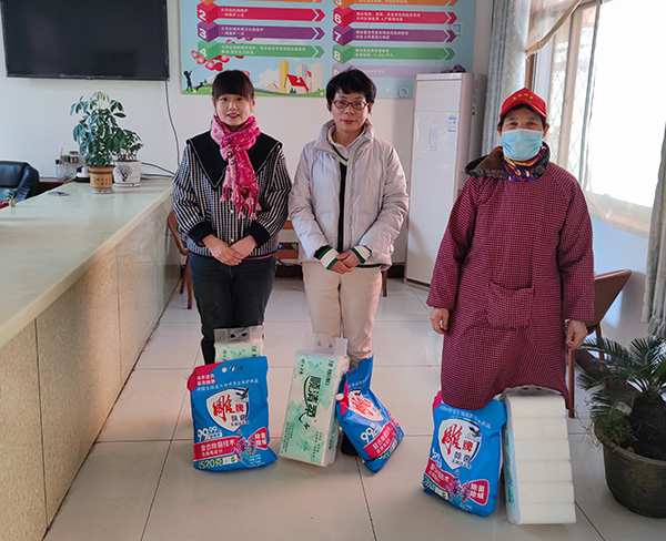 热烈庆祝“三八妇女节”